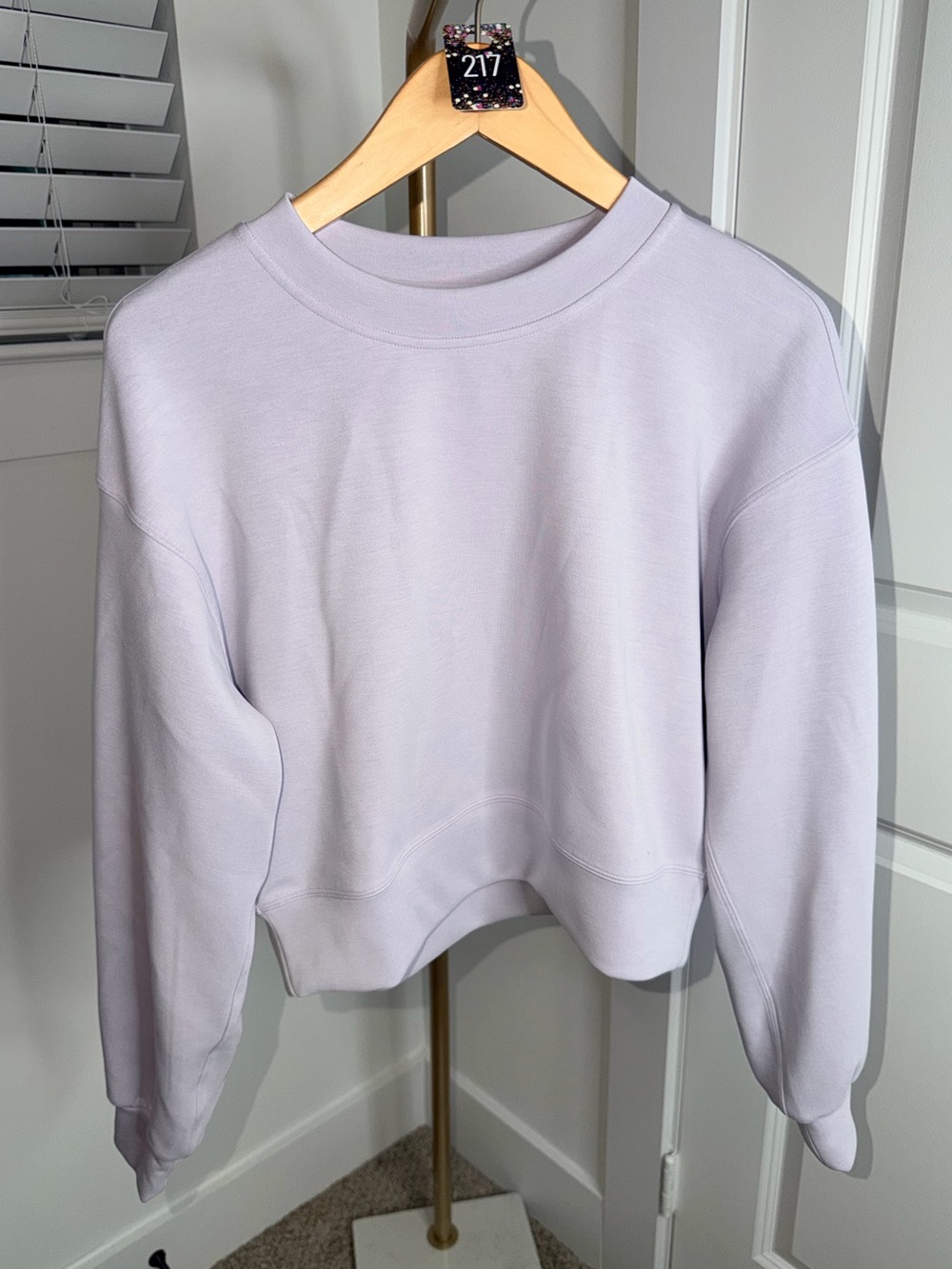 217. Lululemon Perfectly Oversized Cropped Crew *Softstreme in Faint Lavender